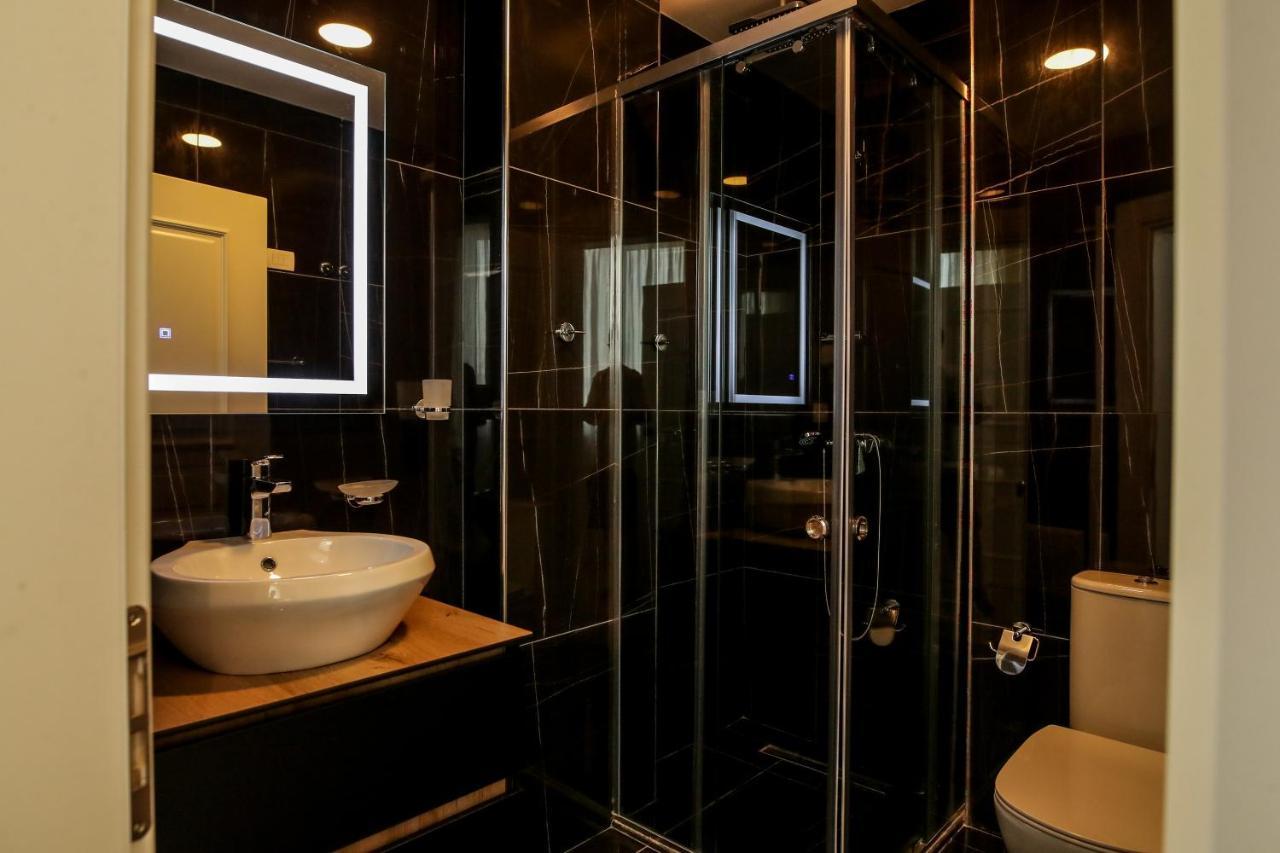 Rozafa Blu Hotel Shëngjin المظهر الخارجي الصورة
